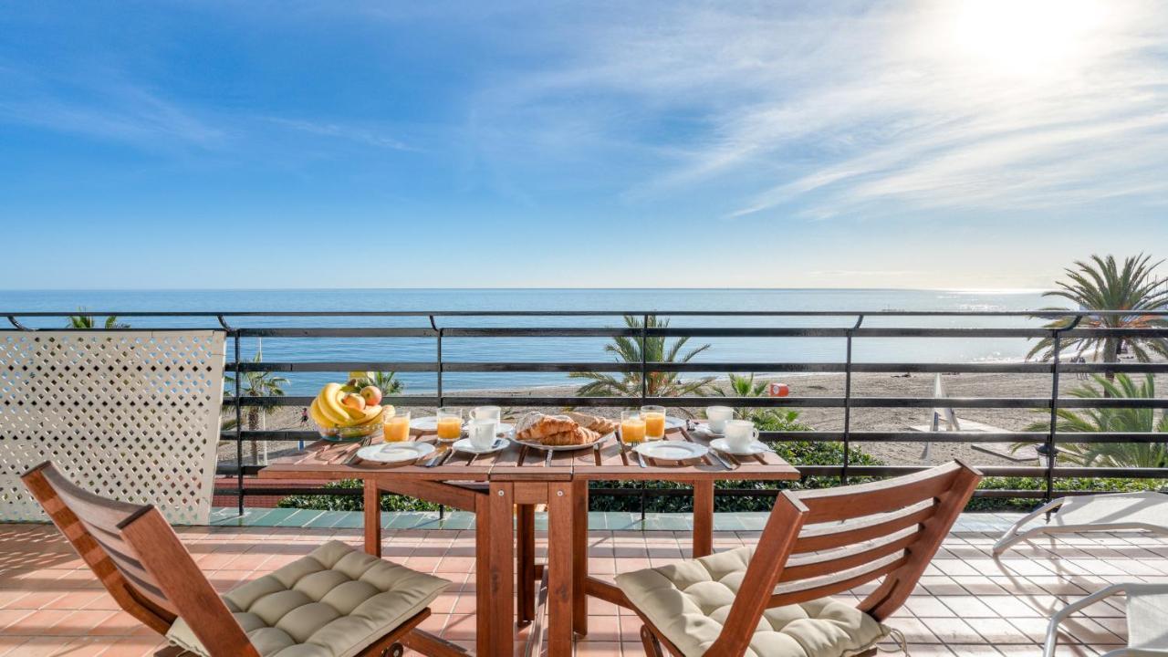 OleHolidays Mediterráneo Marbella Centro vistas panorámicas al mar Exterior foto